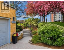 465 COLUMBIA Street W UnitNo. 4 - 5
