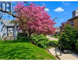 465 COLUMBIA Street W UnitNo. 4 - 8