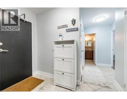 25 FOUR WINDS Drive UnitNo. 405 - 5