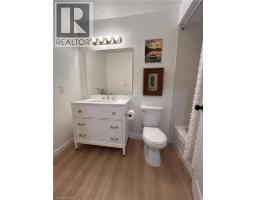 2737 KING Street E UnitNo. 72 - 27