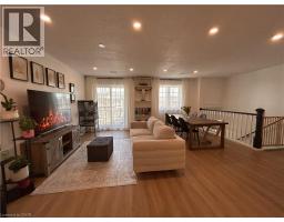 2737 KING Street E UnitNo. 72 - 8