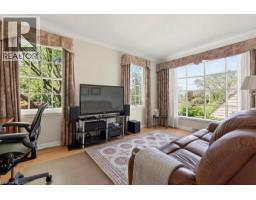 399 HESS Street S - 23