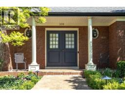 399 HESS Street S - 7