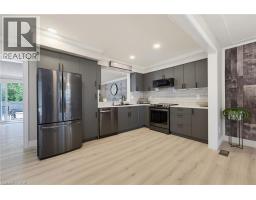29 WOODLAND Drive - 15