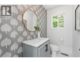 292 THORNCREST Drive - 23