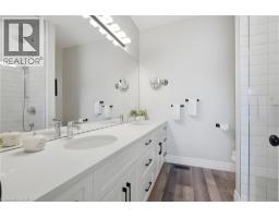 137 SOUTH PARKWOOD Boulevard - 25