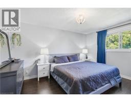 33 DEBORA Drive - 14