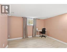 33 DEBORA Drive - 23