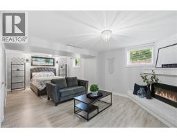 33 DEBORA Drive - 24