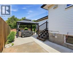 33 DEBORA Drive - 27