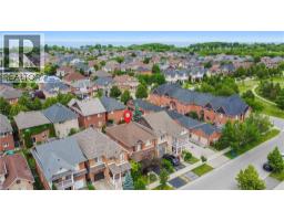 33 PANORAMA Way - 1