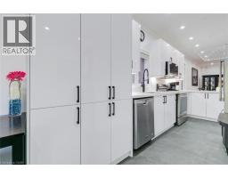 33 PANORAMA Way - 14