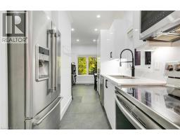 33 PANORAMA Way - 17