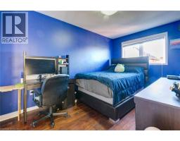 33 PANORAMA Way - 31