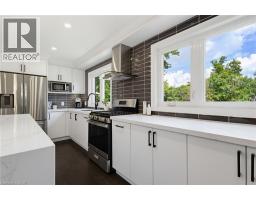 365 COSBURN Crescent - 14