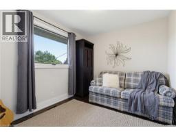 365 COSBURN Crescent - 28