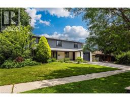 365 COSBURN Crescent - 3