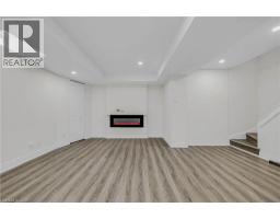 191 STIRLING MACGREGOR Drive - 26