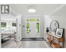 92 JEROME PARK Drive - 3