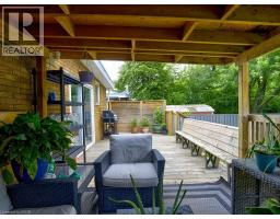 154 LUSCOMBE Street - 28