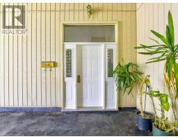 154 LUSCOMBE Street - 5