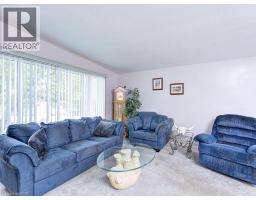 154 LUSCOMBE Street - 9