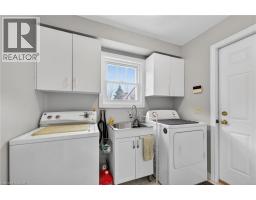 24 LAKESIDE Place E - 17
