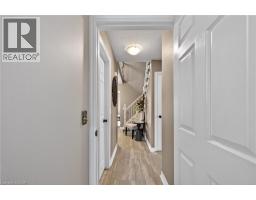 24 LAKESIDE Place E - 18