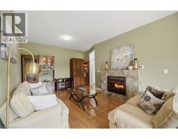 2000 CREEKSIDE Drive UnitNo. 707 - 10