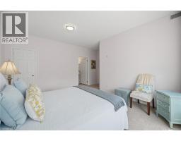 2000 CREEKSIDE Drive UnitNo. 707 - 16