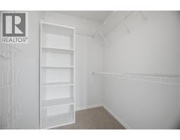 2000 CREEKSIDE Drive UnitNo. 707 - 20