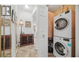2000 CREEKSIDE Drive UnitNo. 707 - 23