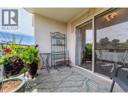 2000 CREEKSIDE Drive UnitNo. 707 - 25