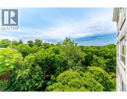 2000 CREEKSIDE Drive UnitNo. 707 - 27