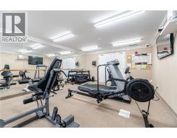2000 CREEKSIDE Drive UnitNo. 707 - 29
