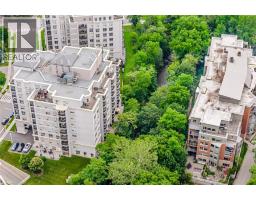 2000 CREEKSIDE Drive UnitNo. 707 - 36