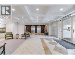 2000 CREEKSIDE Drive UnitNo. 707 - 4