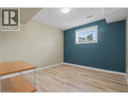 1045 QUEEN S BUSH Road - 27