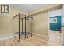 1045 QUEEN S BUSH Road - 33