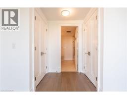 2060 LAKESHORE Road UnitNo. 406 - 28