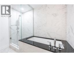 2060 LAKESHORE Road UnitNo. 406 - 31
