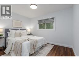 139 MACKAY Crescent - 14