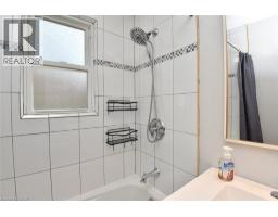 282 EAST 38TH Street - 21