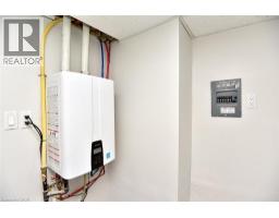 282 EAST 38TH Street - 34