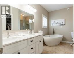 6 BLUENOSE Drive - 21