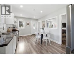 47 BRUCEDALE Avenue E - 15