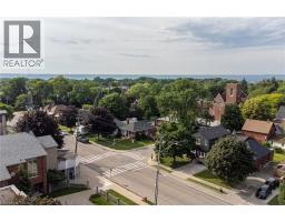 47 BRUCEDALE Avenue E - 50