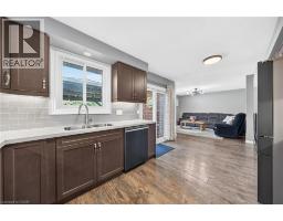 27 PARKER Place - 15