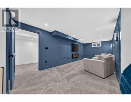 27 PARKER Place - 35