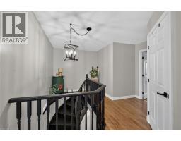 7 ETHERINGTON Crescent - 35